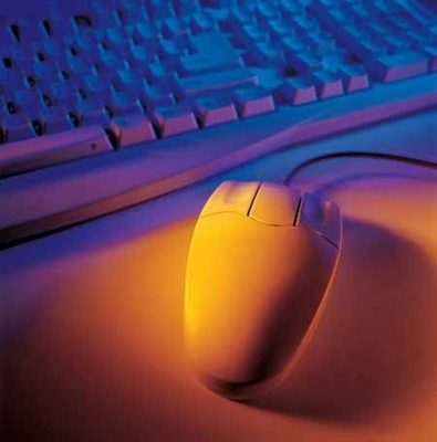 又是一年畢業(yè)季 盤(pán)點(diǎn)加薪最快的五大行業(yè)，計(jì)算機(jī)軟件領(lǐng)跑